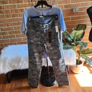 BUY THE CAPRIS JEANS at price listed GET THE SHIRT ABSOLUTELY  FREE